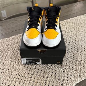Jordan’s-Vibrant Yellow and Black High-Top Sneakers brand new